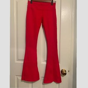 Red Splits59 Raquel Flared Legging